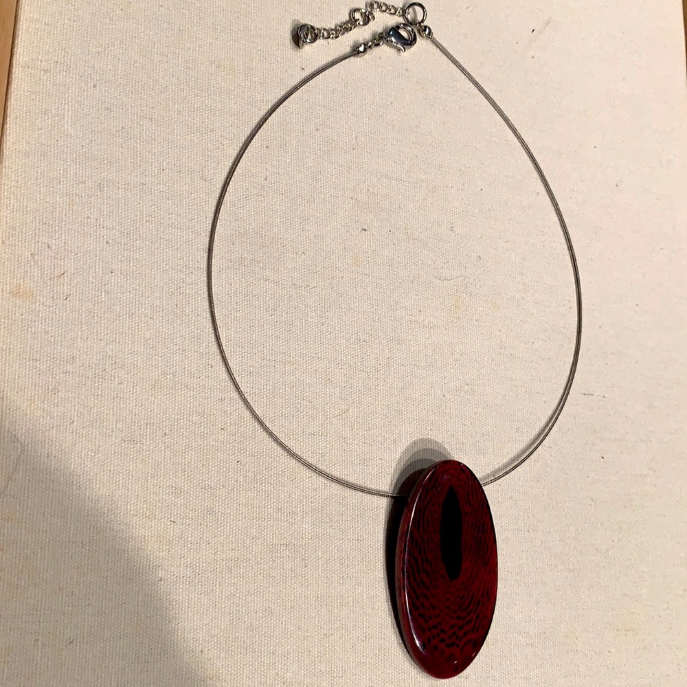 PENDANT BOUTIQUE NECKLACE - Picture 5 of 5